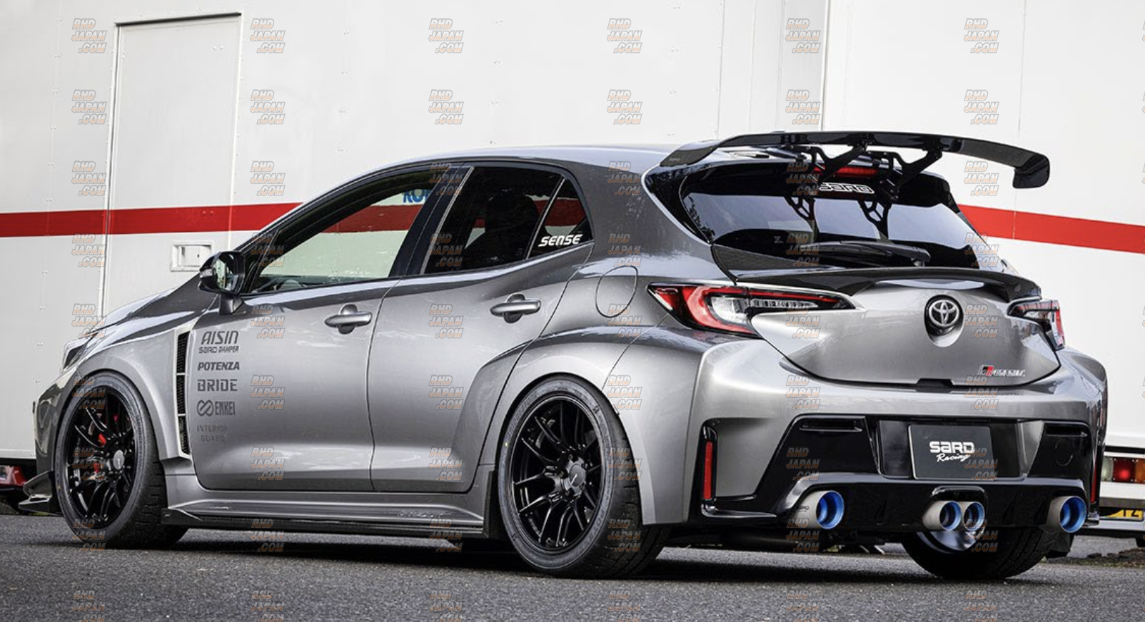 クララ Sard GT1 Performance Aero Side Step Set Wet Carbon Fiber - GR